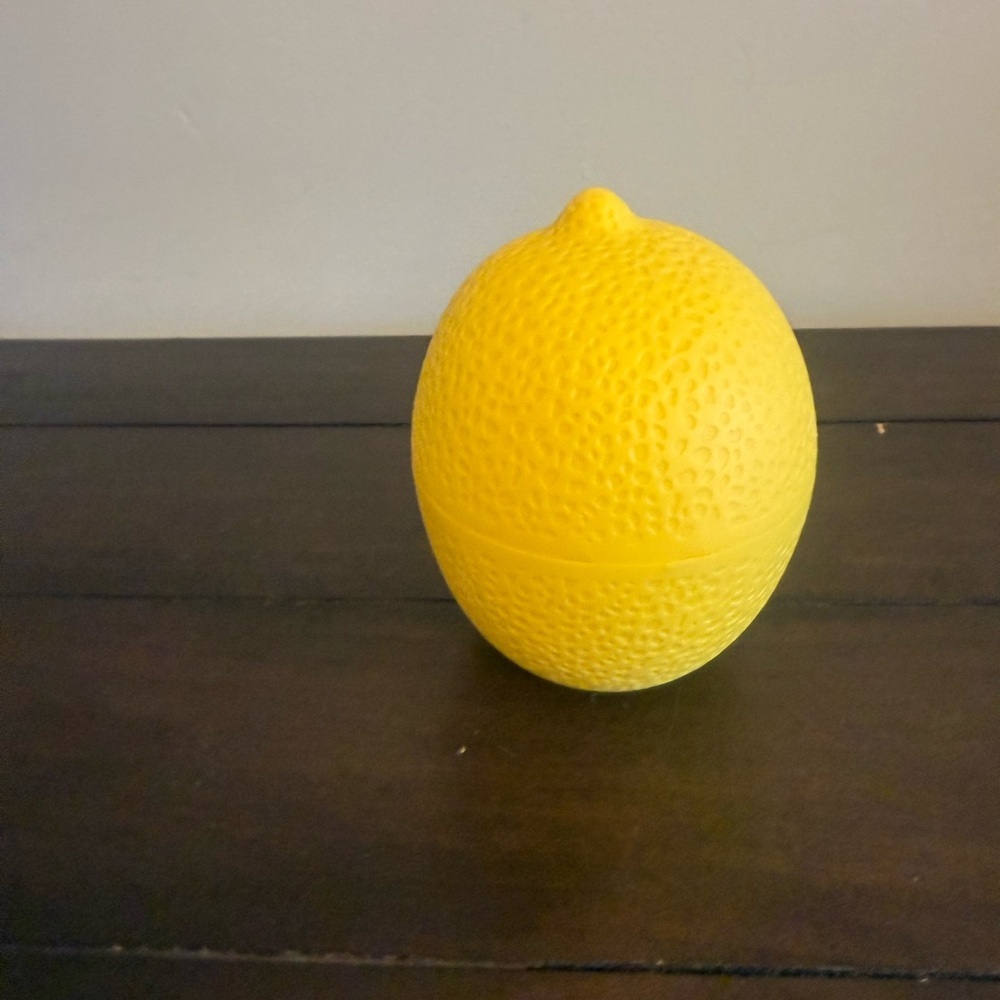 Lemon Saver Container Yellow Citrus Keeper Fruit Storage Lemon Shaped  Holder